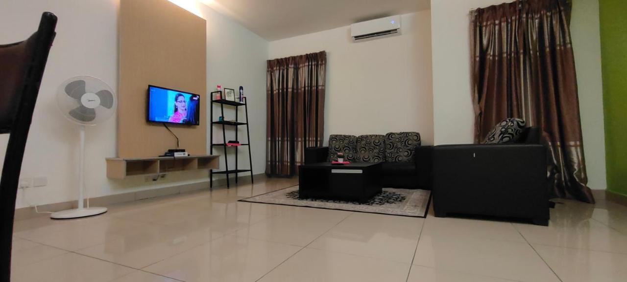 2 Rooms Homestay Deviana Wakaf Che Yeh Kota Bharu Extérieur photo